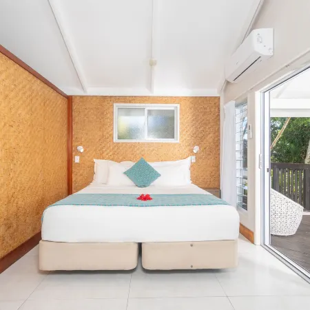 Muri Lagoon View Bungalows - Hillside Bungalow