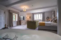 Stonehouse Court Hotel - A Bespoke Hotel Hotel di Stonehouse