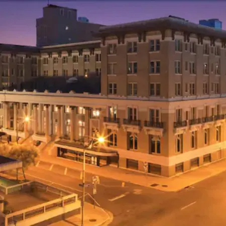 Hotel Bentley