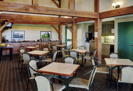 레이크뷰 인 & 스위트 오코톡스