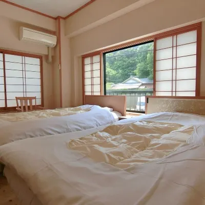 白濱民宿賓館 鄰近南紀熊野ジオパーク 椿温泉的酒店