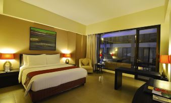 100 Sunset Kuta Hotel & Ballroom