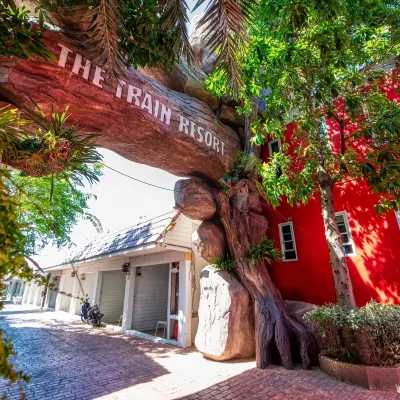 The Train Resort - Sauna & Spa Hotels near Pattaya Tai