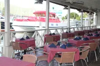 Village Cay Hotel and Marina Hotels near J.R. O'Neal Botanical Gardens