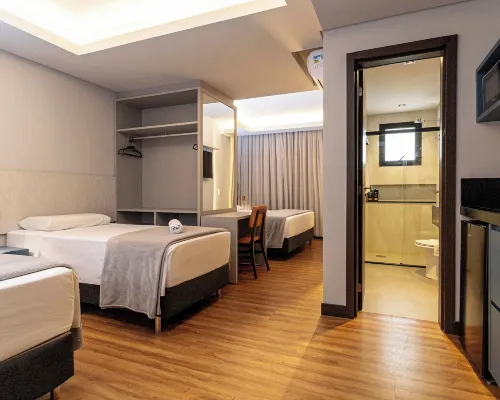 Ingleses Park Hotel Отели рядом с достопримечательностью «Инглесес»