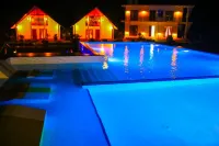 Santon Resort & Spa - Level 1 Certified - สระว่ายน้ำส่วนตัว
