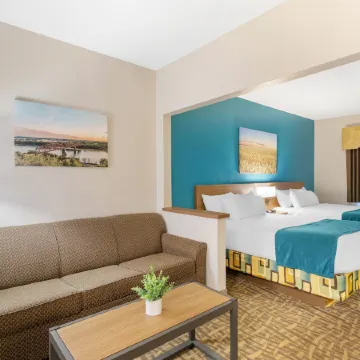 EverSpring Suites