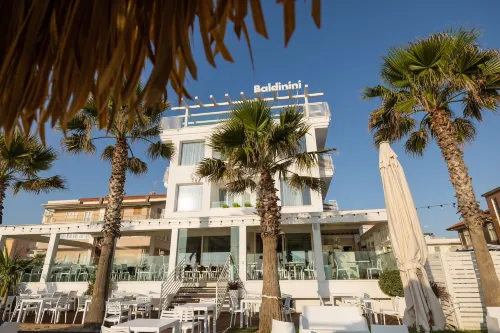 Baldinini Hotel & GB Restaurant - Meerblick