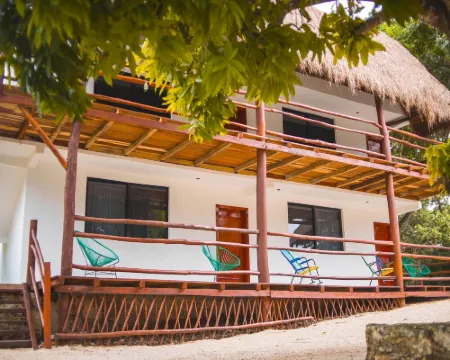 Royal Palm Bacalar Cabañas & Lagoon Club Hoteles en Bacalar