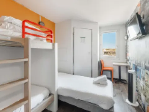 Hotelf1 Lyon Bourgoin-Jallieu