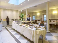 Hotel Roma e Rocca Cavour - Bữa sáng