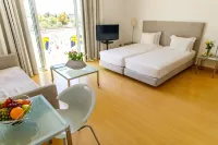 Marina Club Lagos Resort