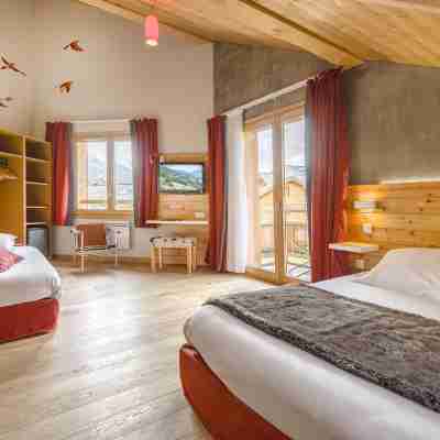 Anova Hotel & Spa Rooms