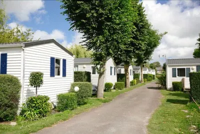 Camping Haliotis Hoteles en Pontorson