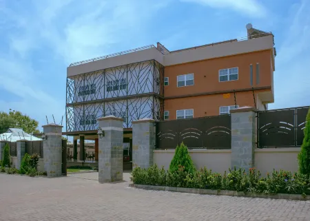 Frederick's Lodge Отели рядом с достопримечательностью «Парк Ратрей»