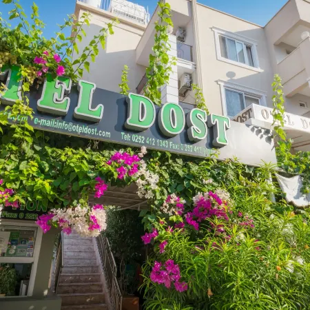 Hotel Dost