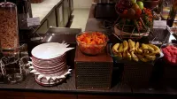 Hotel Hilltone - breakfast