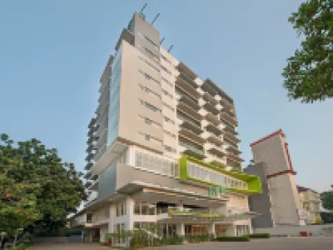 Whiz Prime Hotel Pajajaran Bogor Hotels in Bogor City