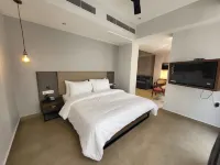 Belvedere Suites