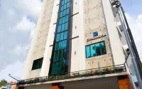 DPARAGON SENOPATI Hoteles en Yakarta Meridional