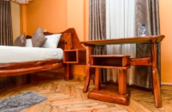 安布羅西亞酒店