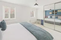 Host Stay Clearwell Gardens