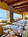 Aeneas' Landing Resort - breakfast
