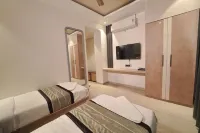 Pandharipuram Palace