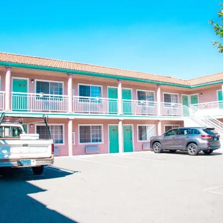 Discovery Inn