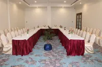 Royale De' Casa Resort Kaziranga Hôtels à : No.1 Sildubi