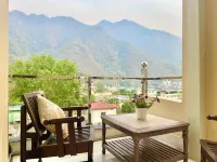 Tapovan New Residency - 5 Minutes Walk to Laxman Jhula - Mountain view
