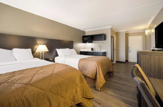 Suburban Studios Syracuse Fairgrounds Hoteles en Lysander