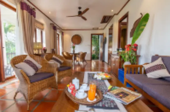 Riverside Boutique Resort, Vang Vieng Hotels in 