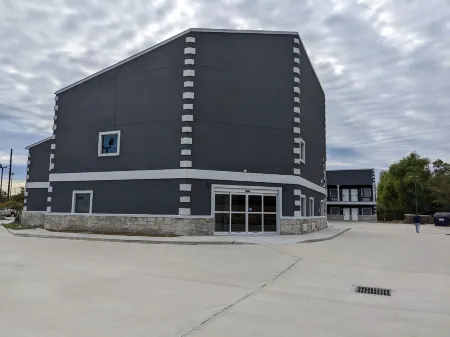 Captain Suites Отели в г. Бейтаун