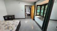 Tuesday Farm Stay -  Casas de vacaciones