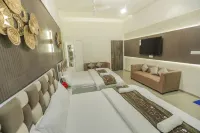 Mist Palace Hotels in Awal Khed