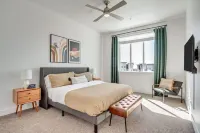 Upscale 2Br w Pool Gym Near Hill AFB Hotels in Clearfield