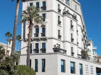 Europa Palace Hotels near Villa Nobel