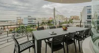 Jaax Apartment Airport by Airstay