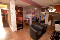 Nest Suite & Spa