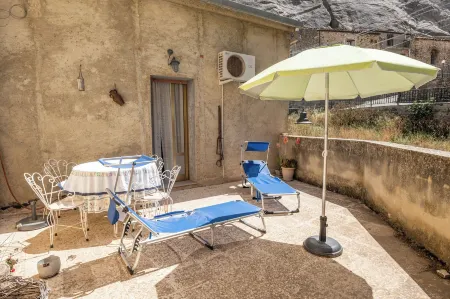 Casa Della Nonna Отели в г. Nicosia