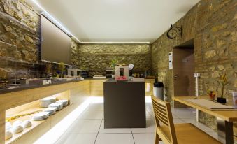 Plana Hotel