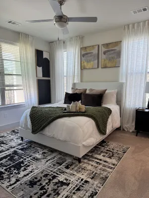 Luxury 2-bedroom apartment Close to Downtown Raleigh with Resort Amenities