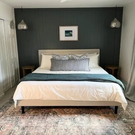 Pet Friendly Cottage Located Between the Ark & Creation Museum