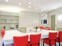Hôtel le Terminus et Son Restaurant Côte à Côte - Chambres rénovées Hotels in Autun