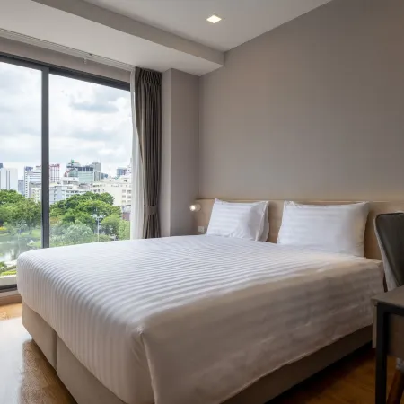 fyn park hotel Отели рядом с достопримечательностью «Станция надземного метро Victory Monument»