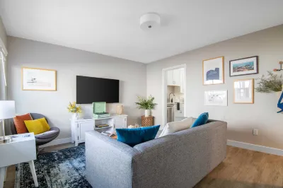 Seashore Buyout by Avantstay Sleeps 21, 7 Spaces