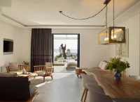 Sereno Natu Villas in Skyros Hotels in Skyros