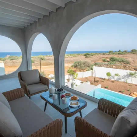 Protaras Art House Seviews