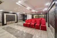 Treebo Riddhi Paradise - 15 Mins from Airport